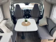 Fahrzeugbild Carado T 459 Queensbett + face2face #8