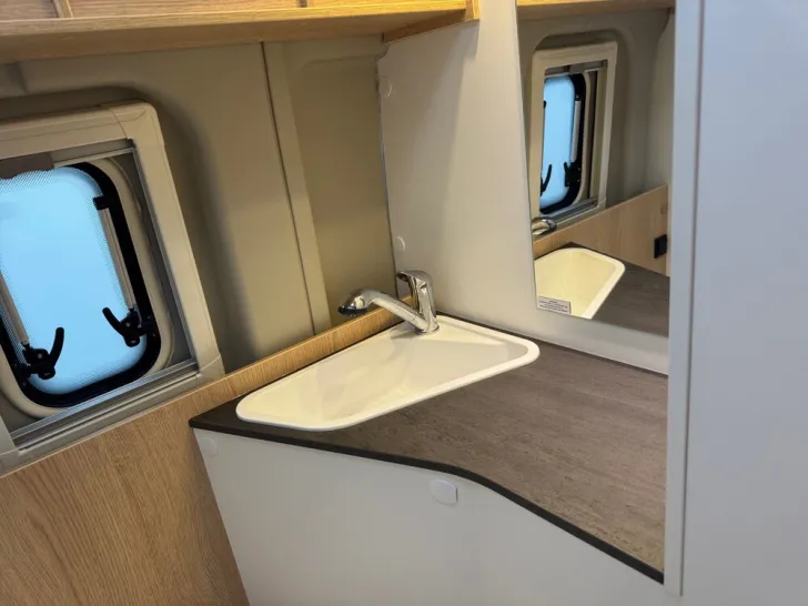 Fahrzeugbild Sunlight Camper Van Cliff 640 Adventure Edition #15