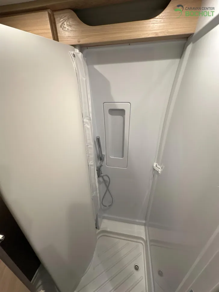 Fahrzeugbild Roadfans Hopper 600 Active Markise / Allwetterreifen / Alufelgen #15