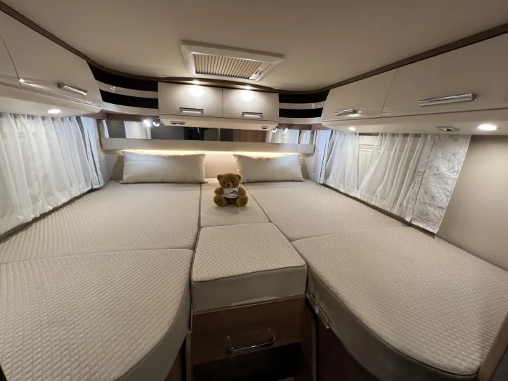 Fahrzeugbild Carthago C2-tourer I 141 KB LE Mercedes (309) #30