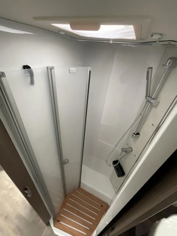 Fahrzeugbild Carado T 459 #11