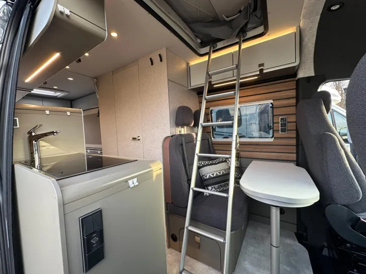 Fahrzeugbild Hymer Grand Canyon S 700 #10