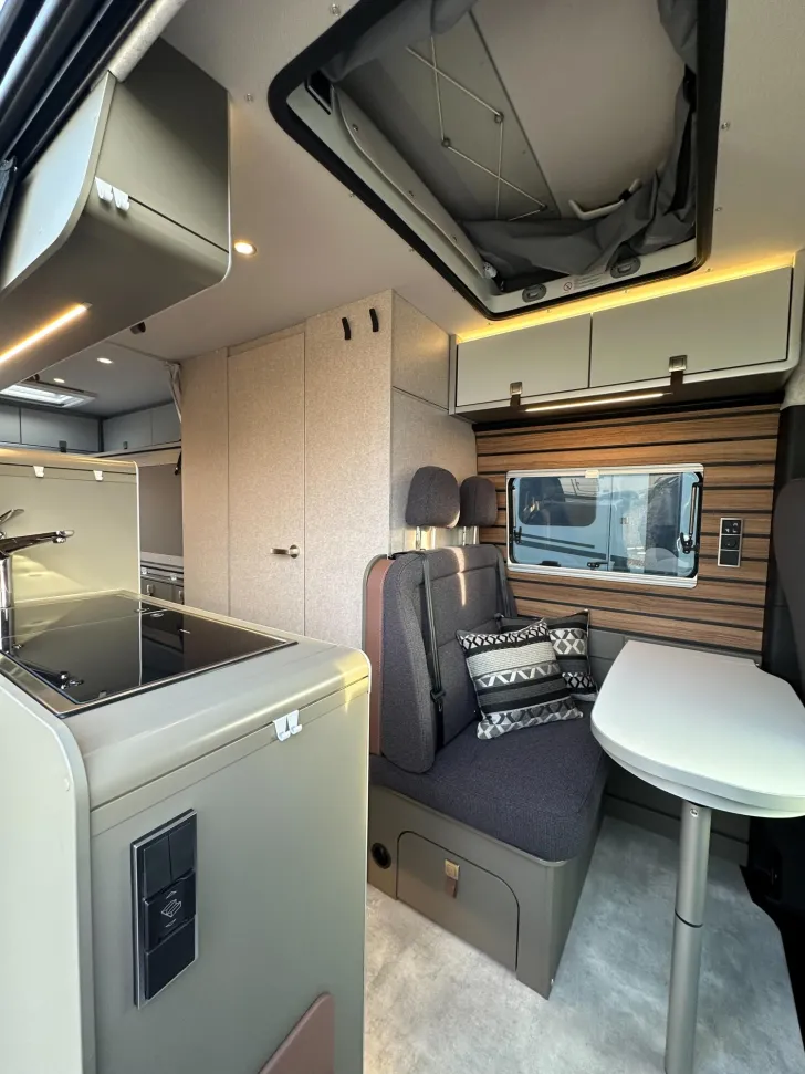 Fahrzeugbild Hymer Grand Canyon S 700 #12