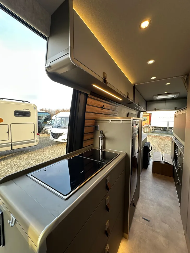 Fahrzeugbild Hymer Grand Canyon S 700 #17
