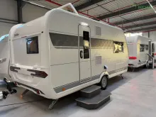 Fahrzeugbild Hobby De Luxe 460 SL Modell 2026 / 1500 kg #5