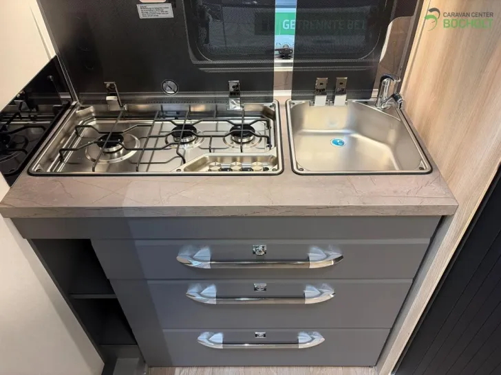 Fahrzeugbild Hobby De Luxe 460 SL Modell 2026 / 1500 kg #8