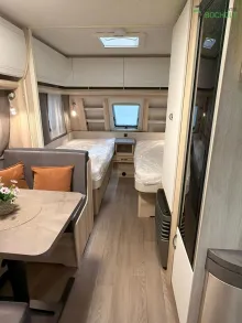 Fahrzeugbild Hobby De Luxe 460 SL Modell 2026 / 1500 kg #12