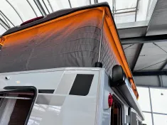 Bild 8 Weinsberg X-CURSION CUV 500 LT EDITION [PEPPER] TV-Paket (LTE/WLAN), SlideBett