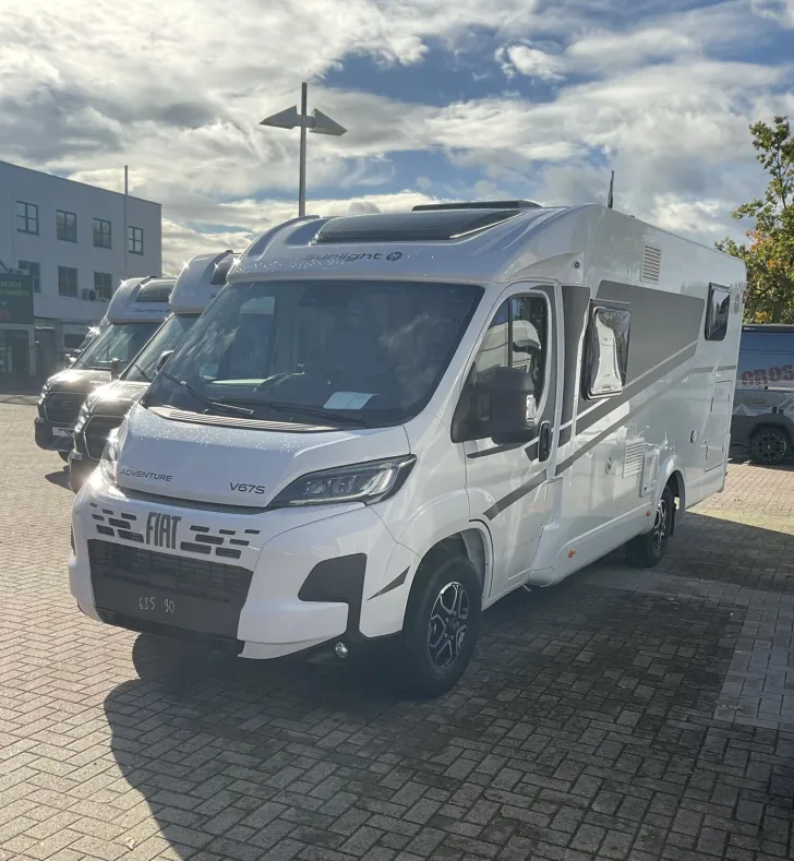 Fahrzeugbild Sunlight Adventure V 67S Fiat #1