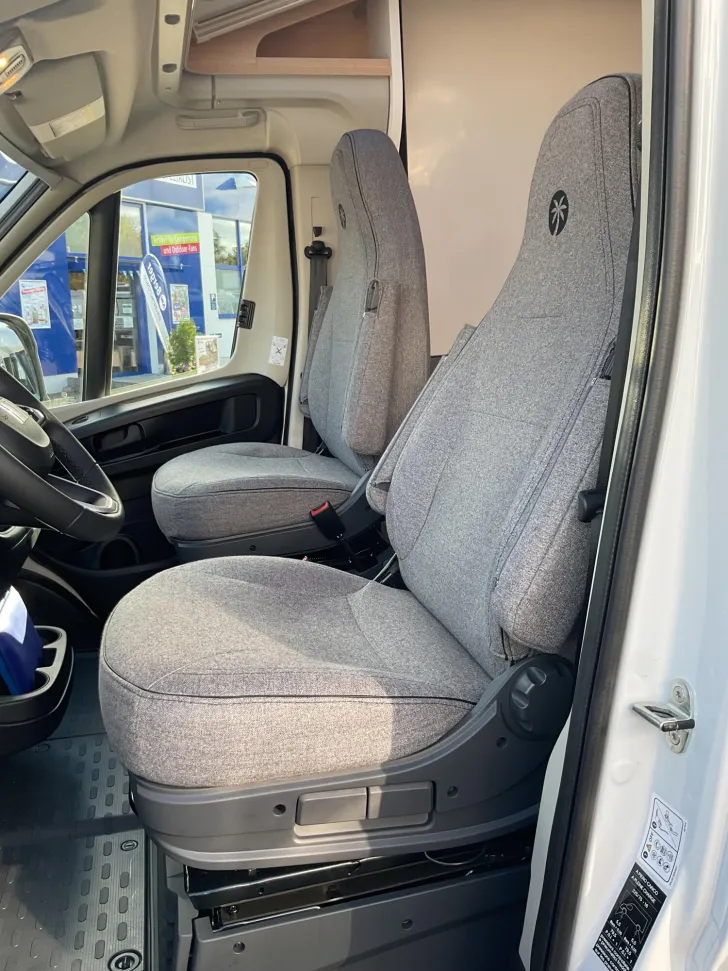 Fahrzeugbild Sunlight Adventure V 67S Fiat #7