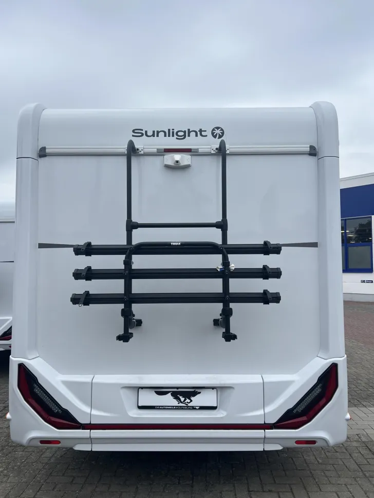 Fahrzeugbild Sunlight Adventure T Ford 670S #4