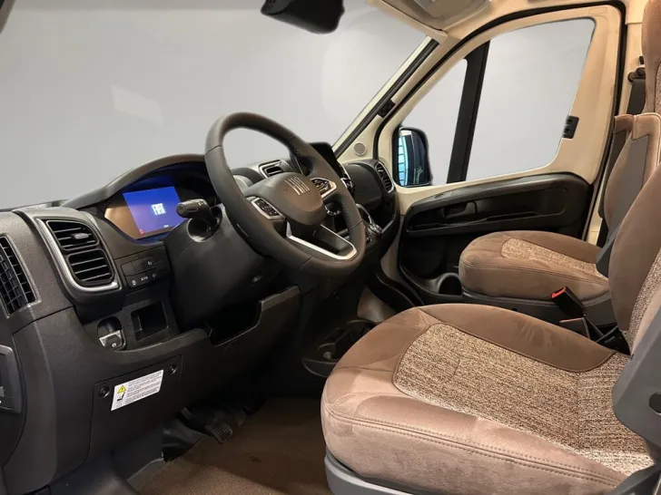 Fahrzeugbild Malibu Charming coupé 600 DB K #7