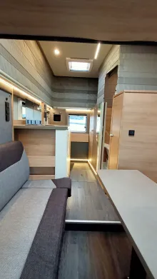 Sicht vorne-hinten Knaus Tourer CUV 500 LT CUVISION Autom.*Assistenzsys*3,5*