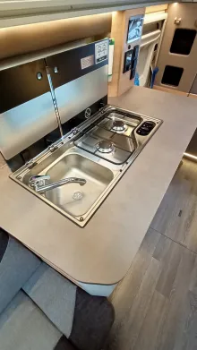 Küche Knaus Tourer CUV 500 LT CUVISION Autom.*Assistenzsys*3,5*