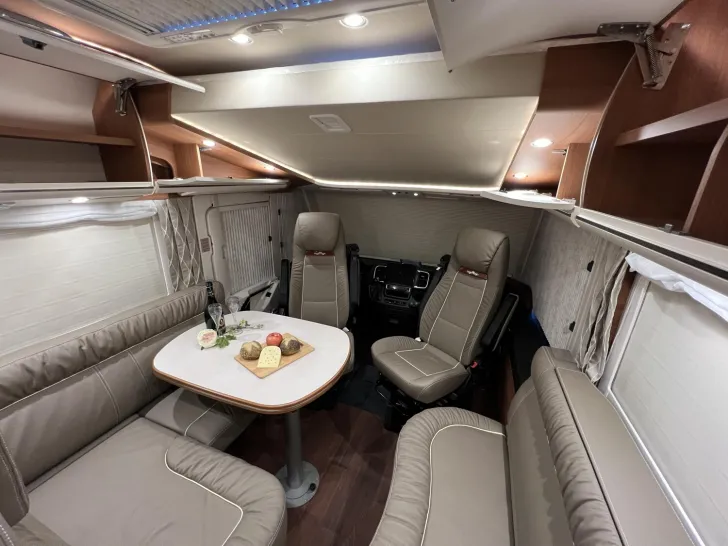 Fahrzeugbild Carthago chic c-line I 6.2 XL QB Fiat (274) #14
