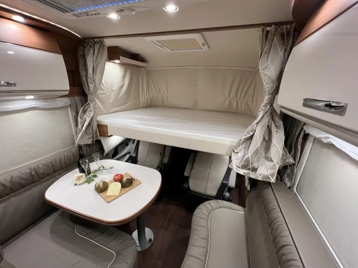 Fahrzeugbild Carthago chic c-line I 6.2 XL QB Fiat (274) #15