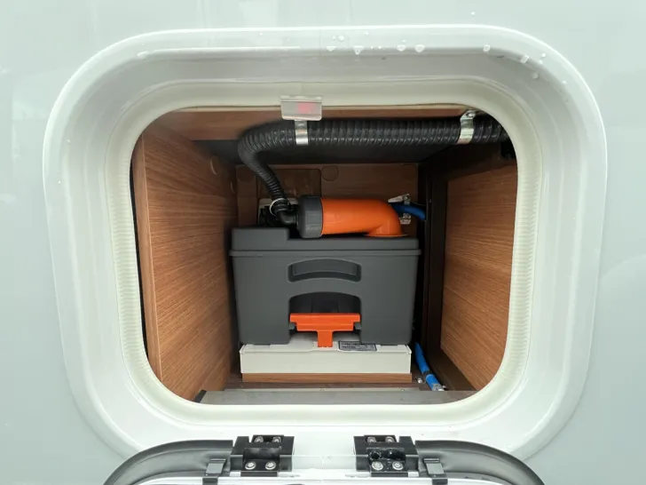 Fahrzeugbild Carthago chic c-line I 6.2 XL QB Fiat (274) #45