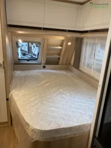 Fahrzeugbild Hobby De Luxe 540 KMFe Modell 2026 / 1800 kg #12