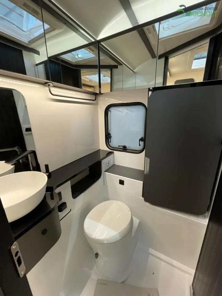 Fahrzeugbild Hobby Excellent 460 SL Modell 2026 / 1500 kg #6