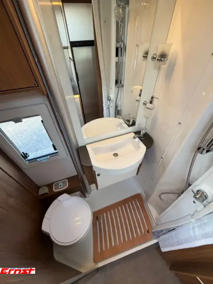 Fahrzeugbild Laika Ecovip L 3019 Titanio #8