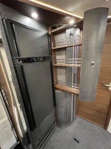 Fahrzeugbild Carthago chic c-line I 4.9 LE Mercedes (317) #23