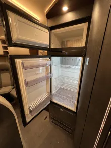 Fahrzeugbild Carthago chic c-line I 4.9 LE Mercedes (317) #25