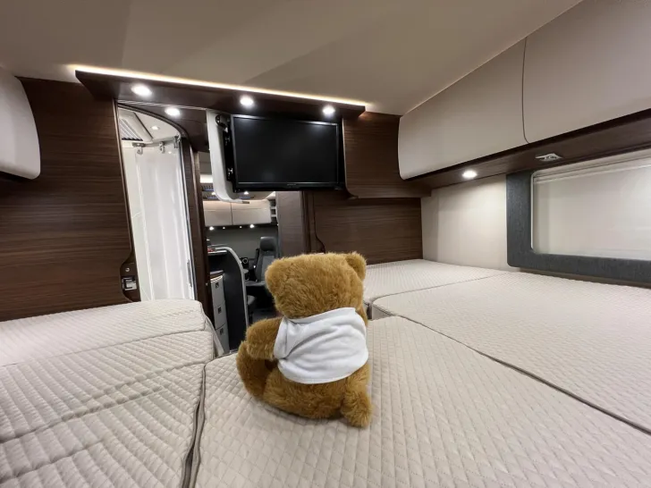 Fahrzeugbild Carthago chic c-line I 4.9 LE Mercedes (317) #33