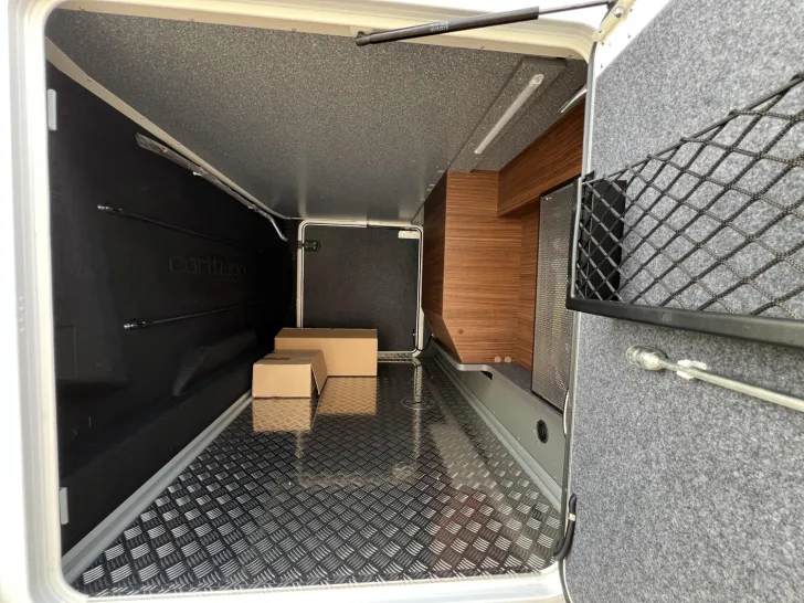 Fahrzeugbild Carthago chic c-line I 4.9 LE Mercedes (317) #44