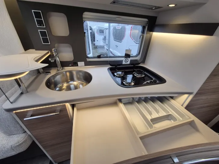 Fahrzeugbild Dethleffs Alpa I 6820-2 #16