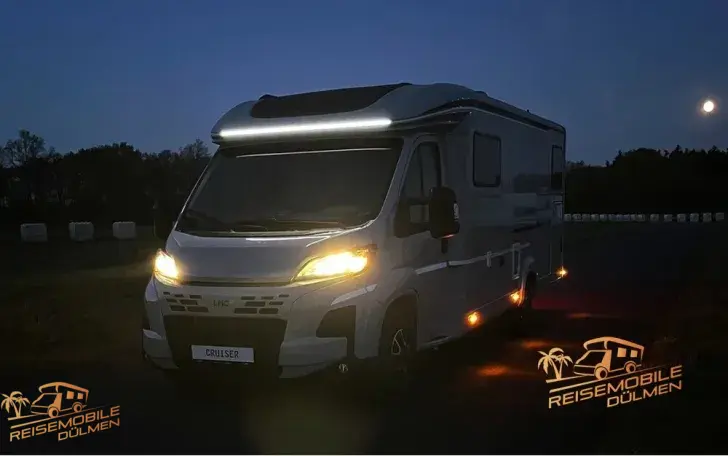 Fahrzeugbild LMC Cruiser 740 EL #2