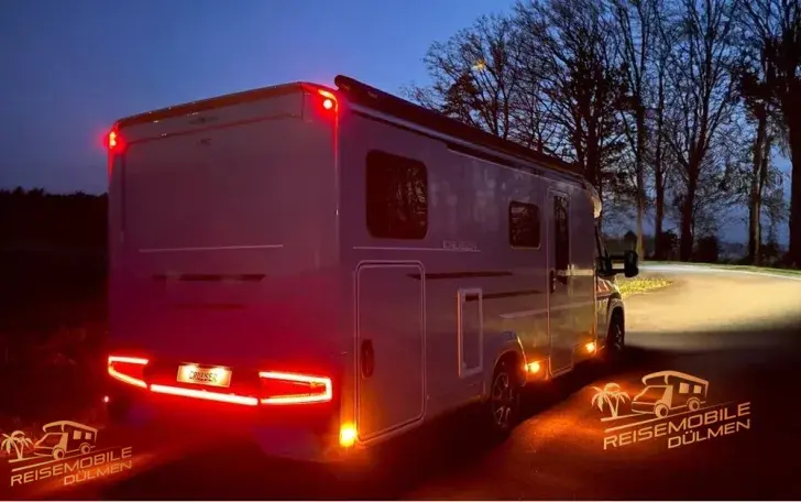 Fahrzeugbild LMC Cruiser 740 EL #3