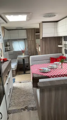 Sicht vorne-hinten Hobby Excellent Edition 650 KMFe