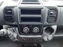 Fahrzeugbild Sunlight T 67 verfügbar 11/26 #9