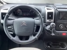 Fahrzeugbild Bürstner Limited T 726 G Hubbett, SAT-Anlage, Dachklima #8