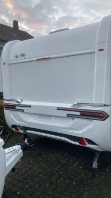 Frontal Hinten Hobby Prestige 560 WLU