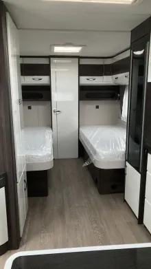 Sicht vorne-hinten Hobby Prestige 560 WLU