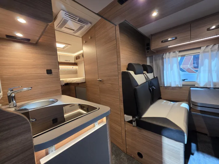 Fahrzeugbild Weinsberg CaraSuite 650 MEG EDITION SPICY #7