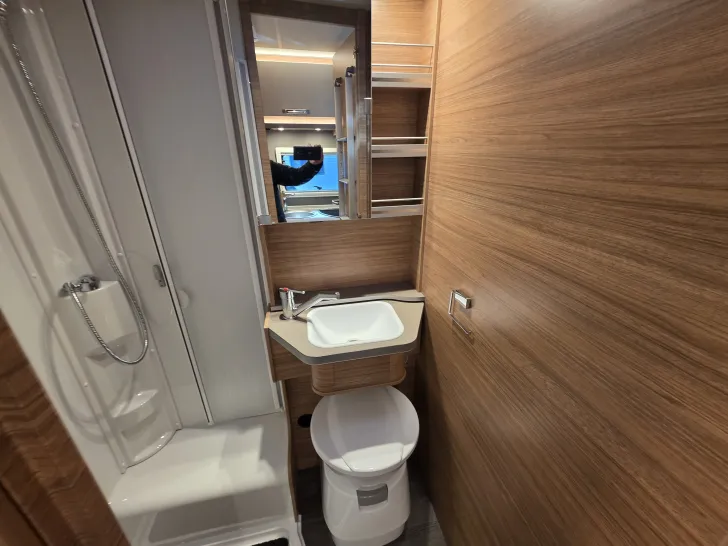 Fahrzeugbild Weinsberg CaraSuite 650 MEG EDITION SPICY #13