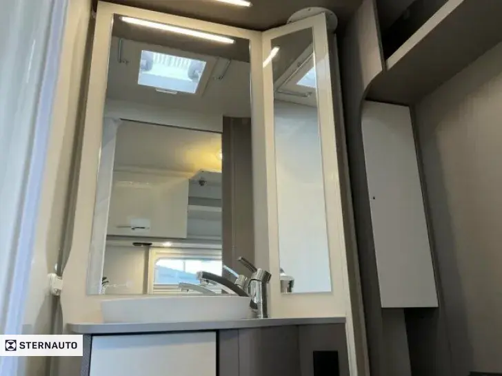 Fahrzeugbild Etrusco Ford V 5.9 DF / Markise / Fahrradträger / Solar #12