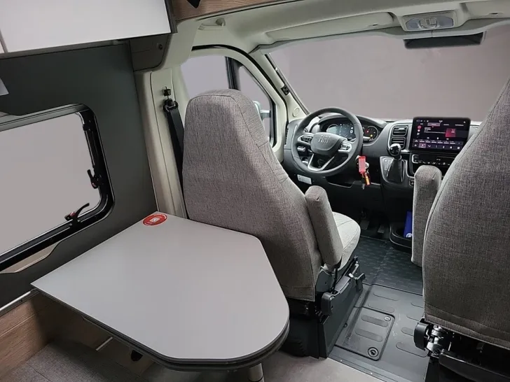 Fahrzeugbild Dethleffs Globetrail 600 DK Fiat #11