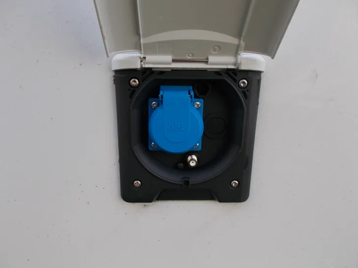 Fahrzeugbild Knaus Sport 460 EU Ambientebeleuchtung uvm. #26