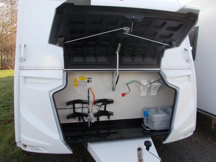 Fahrzeugbild Knaus Sport 460 EU Ambientebeleuchtung uvm. #10