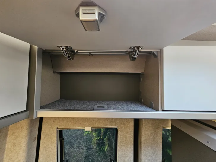 Fahrzeugbild Hymer Camper Van Grand Canyon S 700 CROSS TRAIL Voll-Ausstattung #41