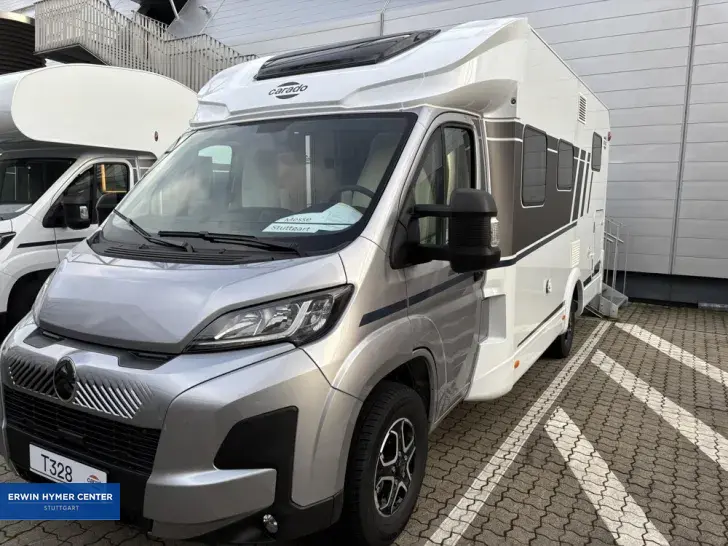 Fahrzeugbild Carado T 328 #1