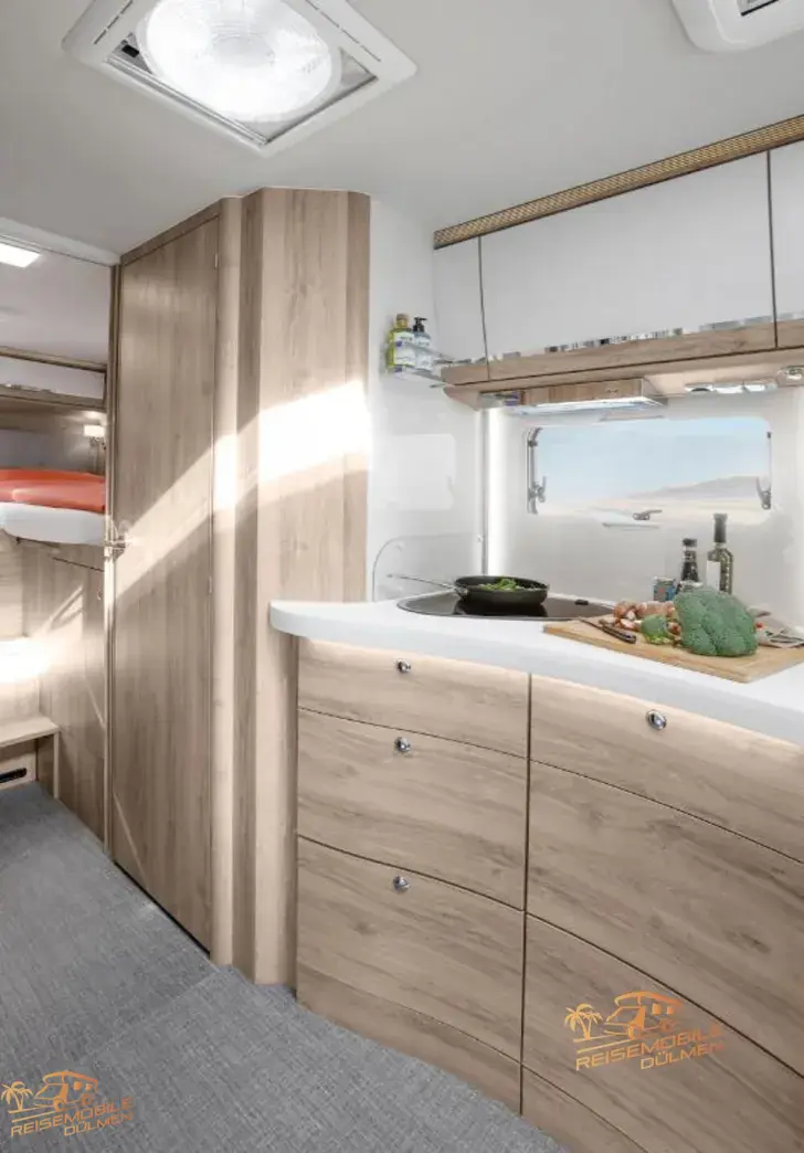 Fahrzeugbild Eura Mobil Integra Line IL 720 EF #3