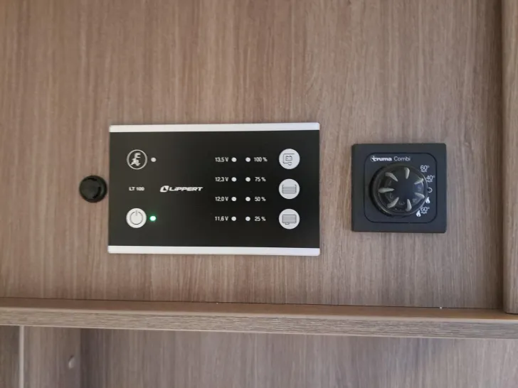 Fahrzeugbild Carado T 328 Pro+ Automatik, Solar, LTE, TV #13