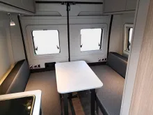 Fahrzeugbild Carado pro CV 541 Automatik, Rahmenfenster #12