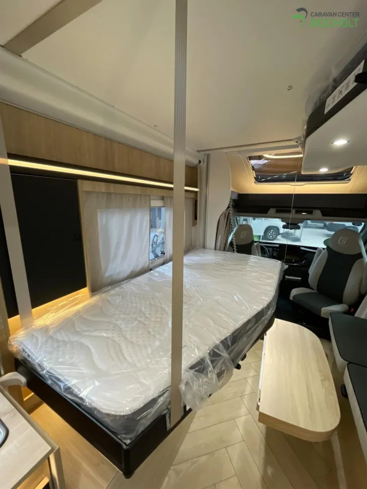 Fahrzeugbild Challenger Graphite 270 Modell 2026 / Drive / Look / Artik #5