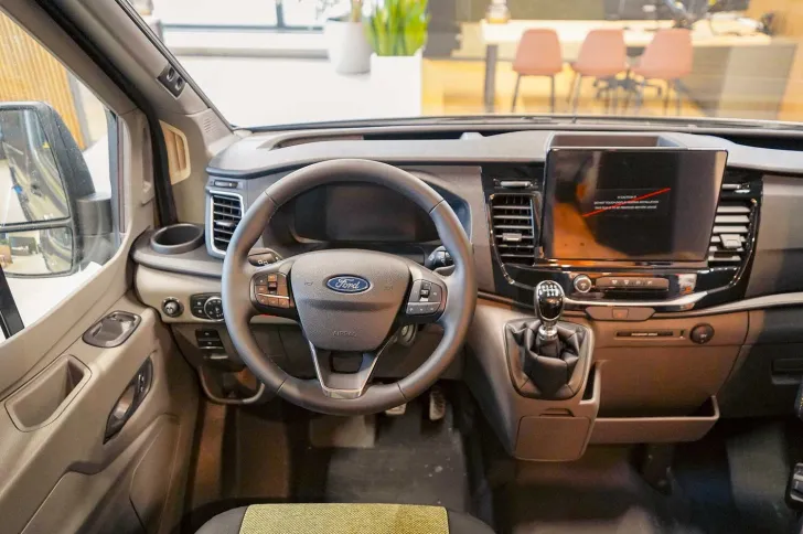 Fahrzeugbild Sunlight Cliff 4x4 Greentrek 590 **AUSSTELLUNGSFAHRZEUG** #8