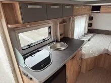 Fahrzeugbild Hymer Eriba Feeling 442 Autark/Schlafdach #8